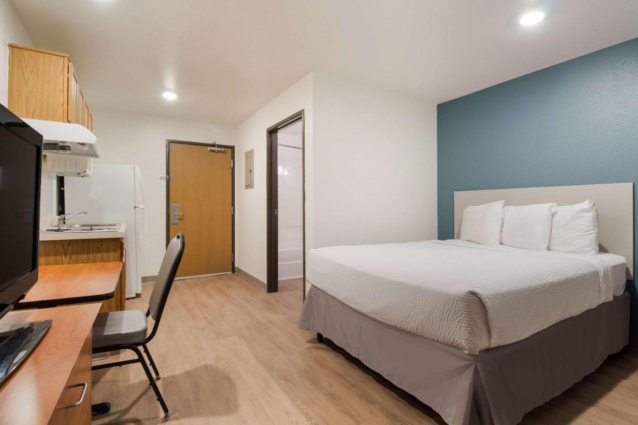 Woodspring Suites Houston I-45 Airtex Westfield Exterior photo